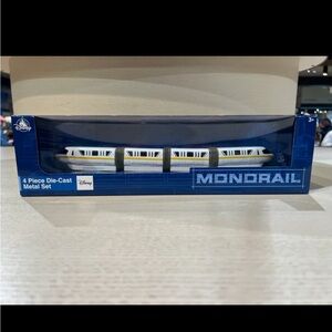 Disney Parks Monorail YELLOW Stripe Metal Die-Cast Toy Set NEW